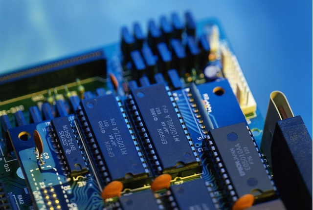 Key production process control of high-level circuit board